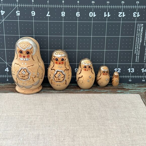 Vintage Hand Painted Matryoshka Russian 5 Nesting Dolls Natural Burnt Wood 3.75" - Picture 11 of 12